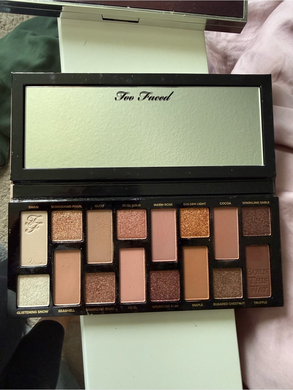Too Faced Born This Way The Natural Nudes